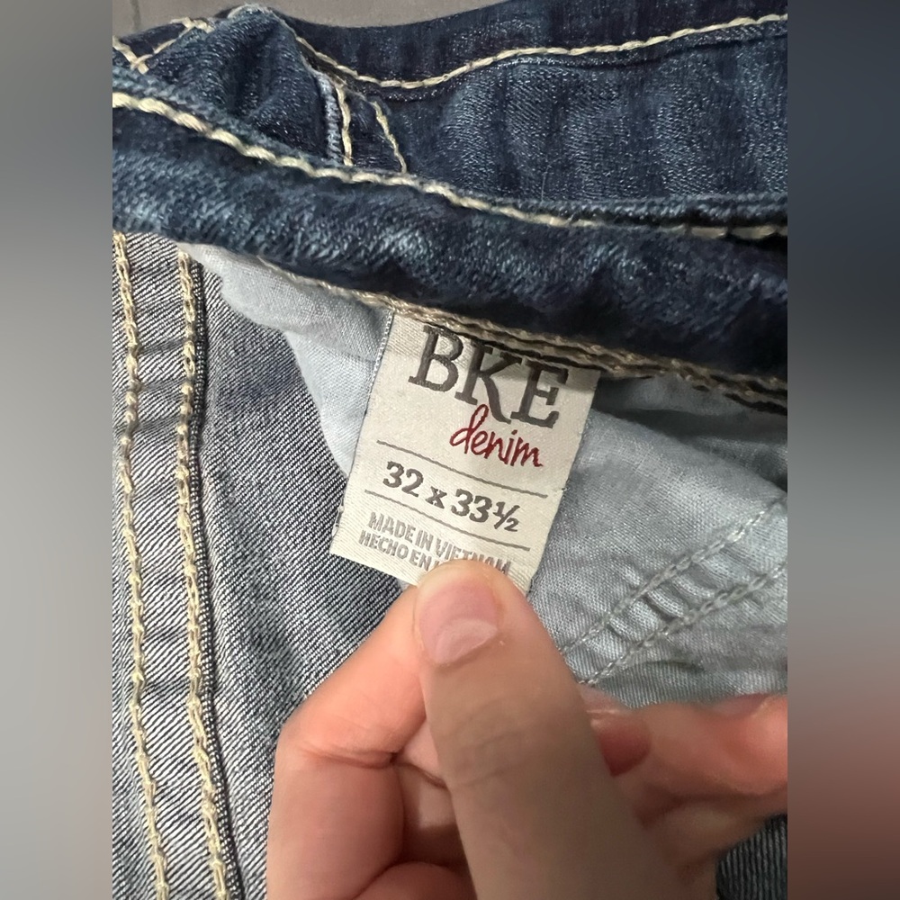 BKE Dakota Bootcut Jeans. Size 32L. - Picture 3 of 4